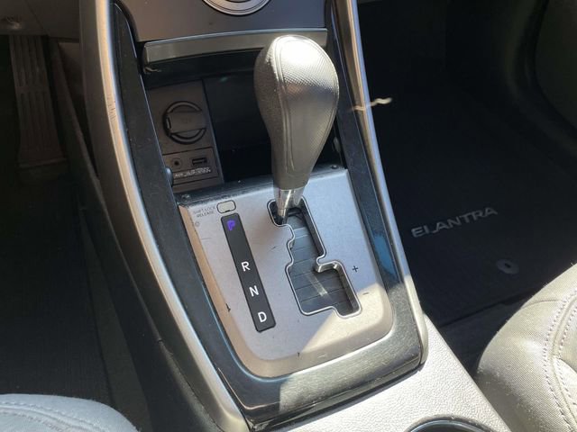 Used 2013 Hyundai Elantra GLS w/ Preferred Pkg FWD image 33