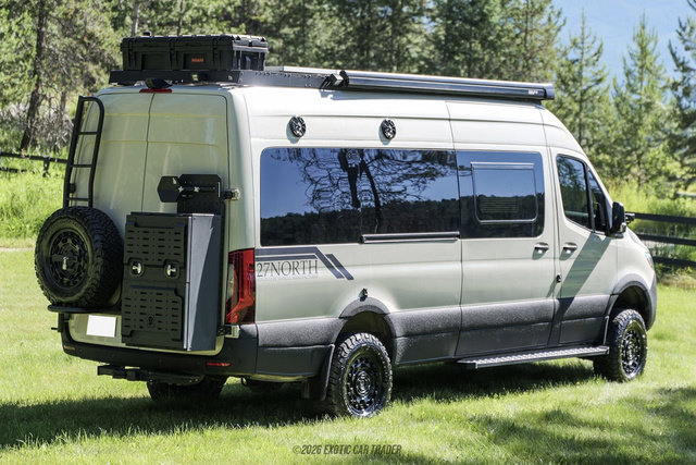 Used 2024 Mercedes-Benz Sprinter 2500 image 8