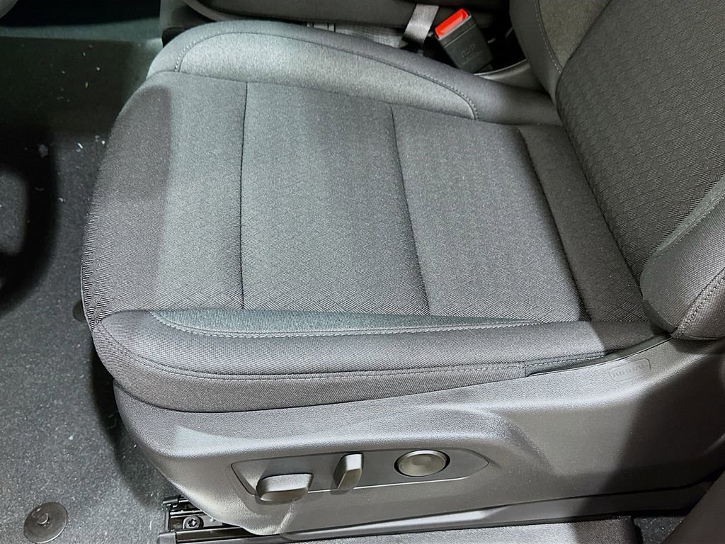 New 2026 GMC Sierra 1500 SLE w/ Max Trailering Package image 20