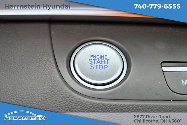 Used 2024 Hyundai Elantra SEL image 20