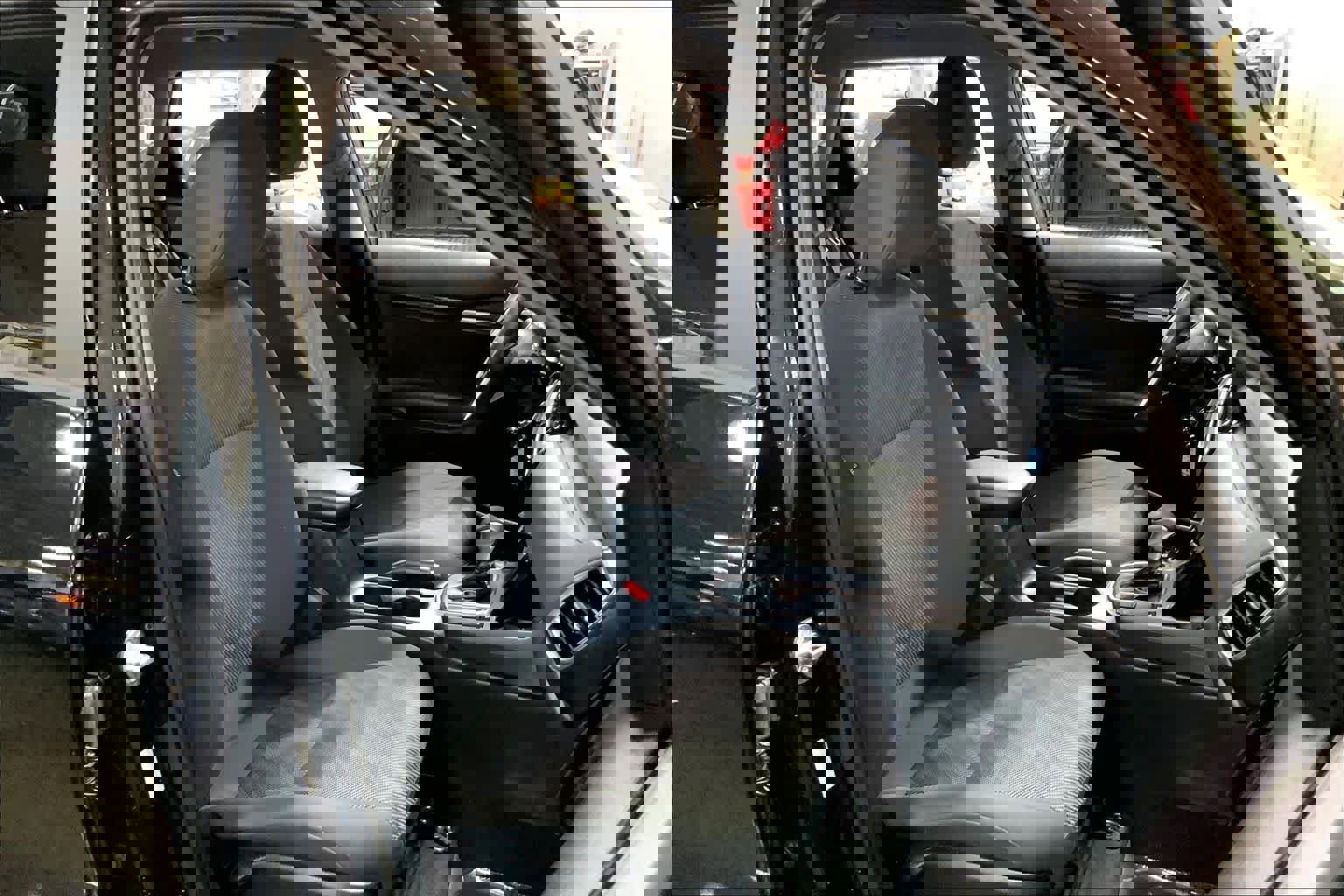 Used 2023 Kia Seltos LX image 9