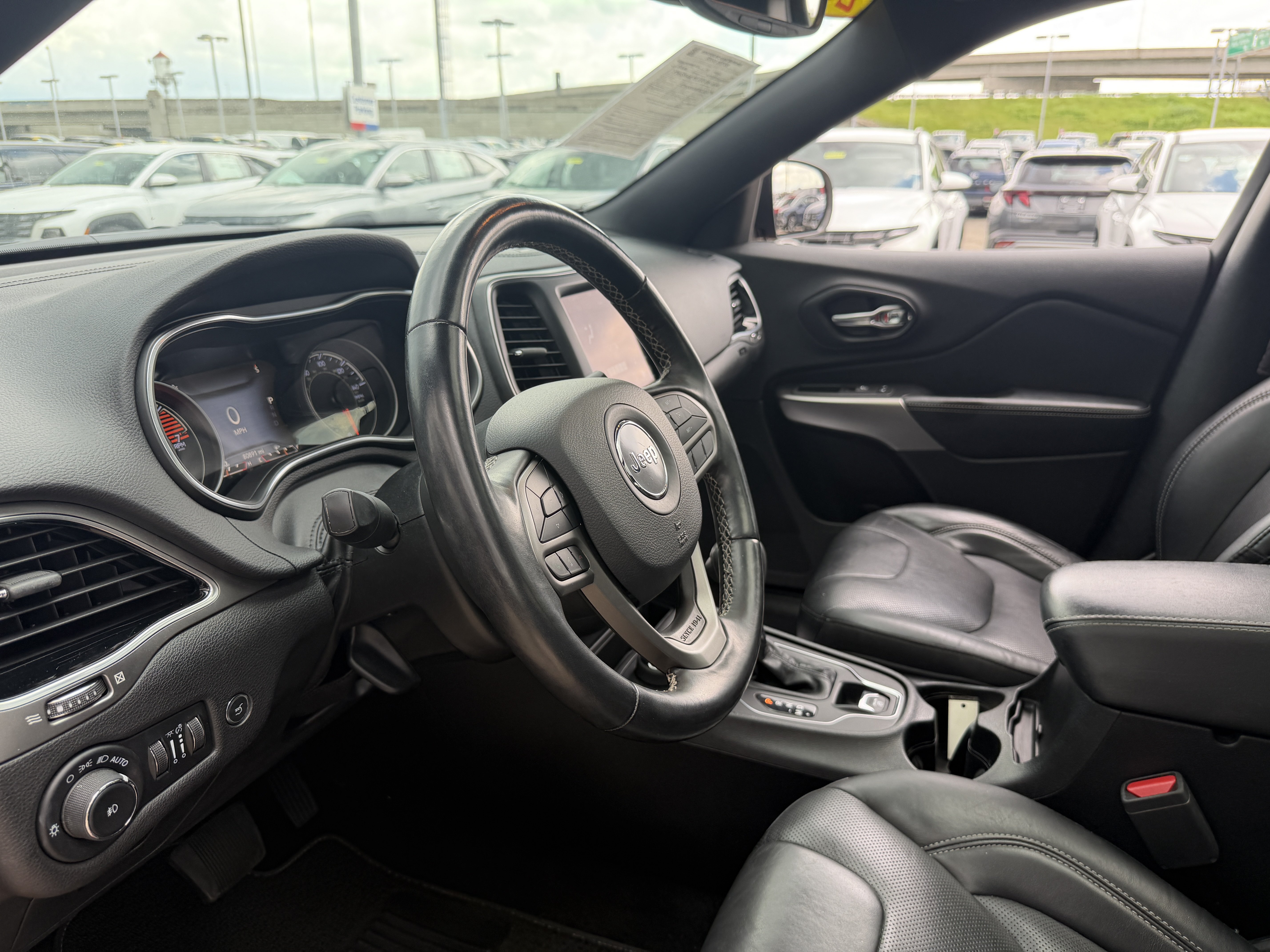 Used 2021 Jeep Cherokee Latitude Lux 80th Anniv w/ Quick Order Package 2YU 80th AWD/4WD image 40