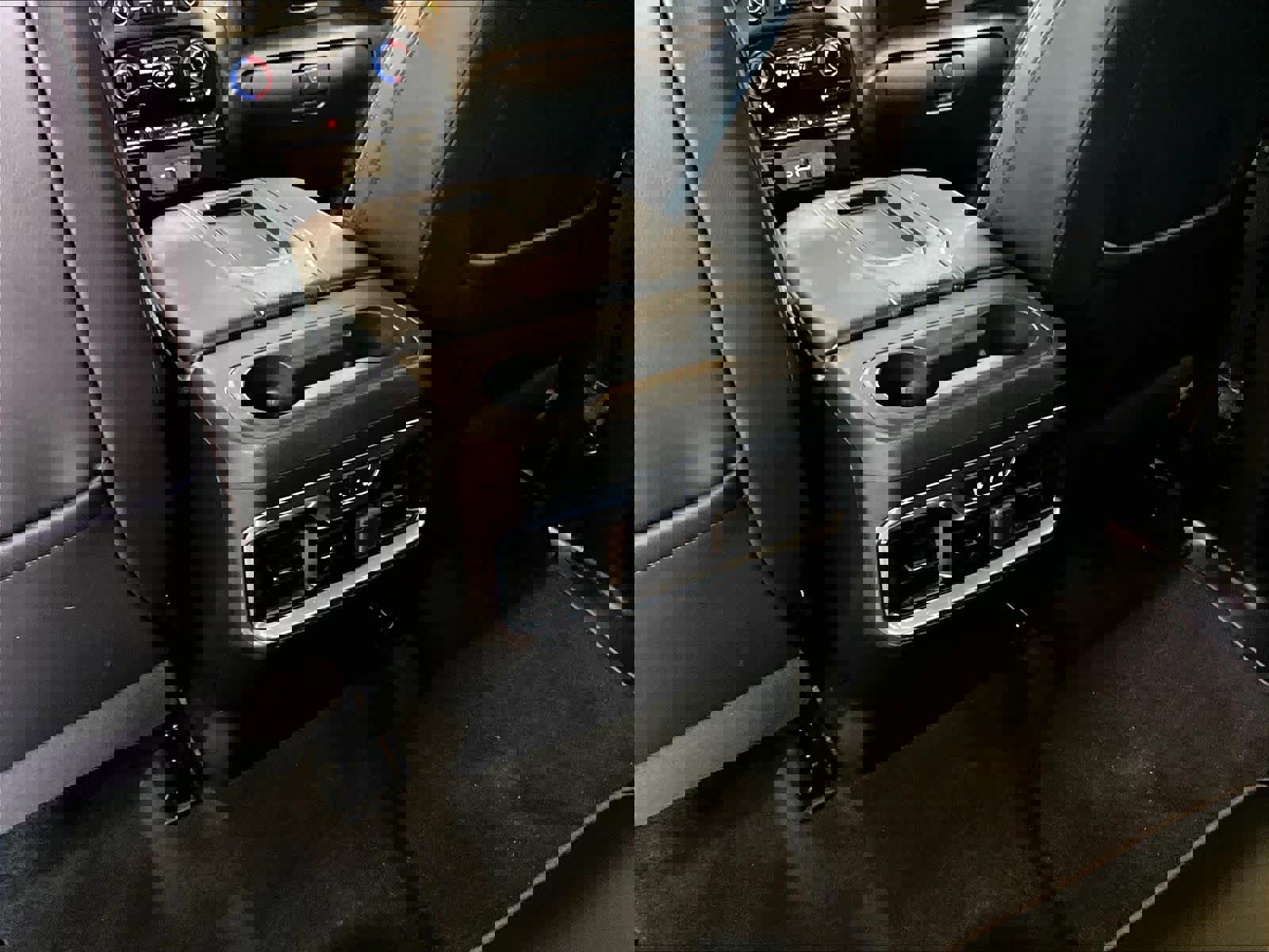 Used 2020 Chevrolet Silverado 1500 High Country w/ Technology Package image 28