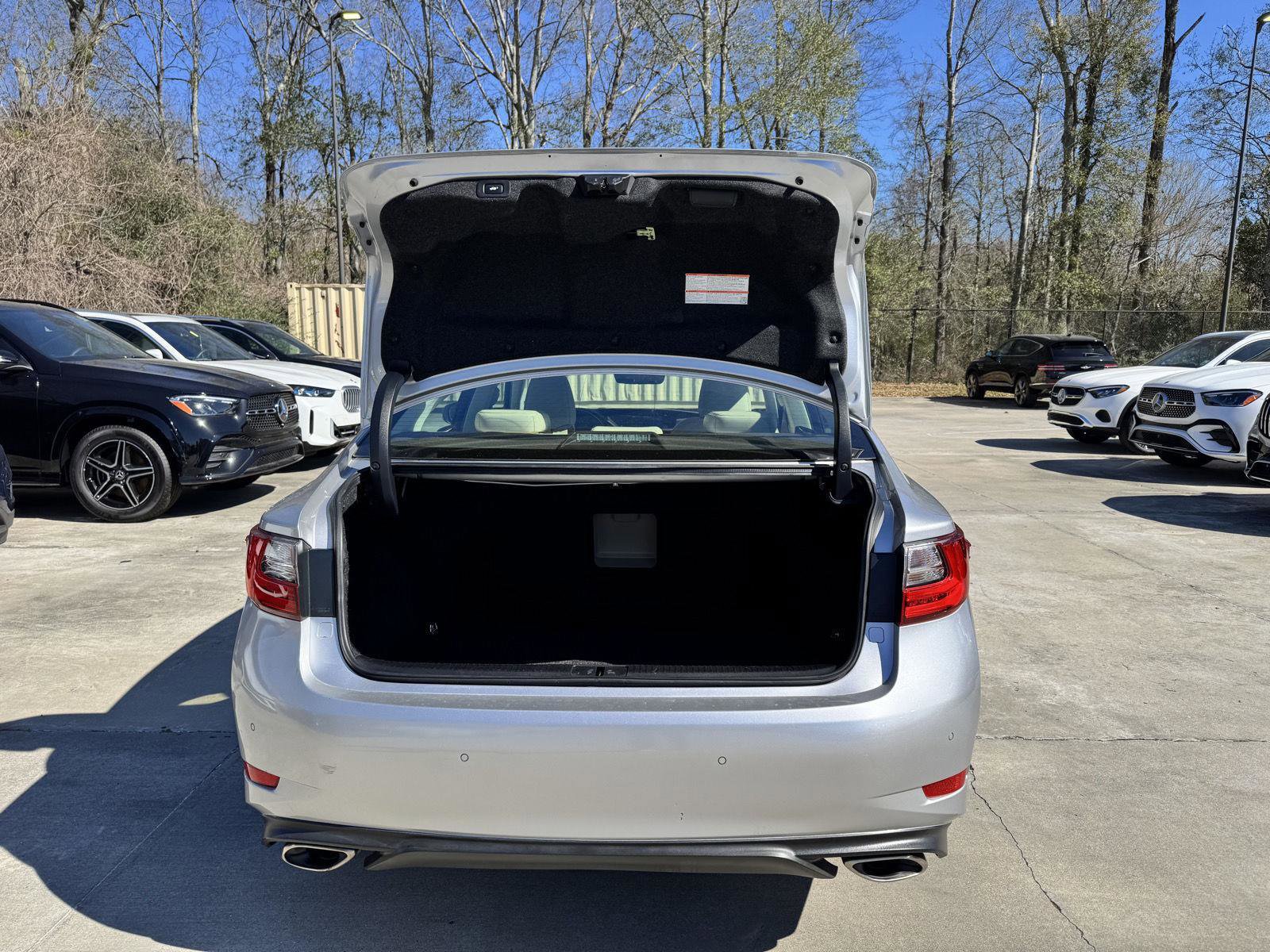 Used 2018 Lexus ES 350 w/ Luxury Package w/Wood Trim image 22