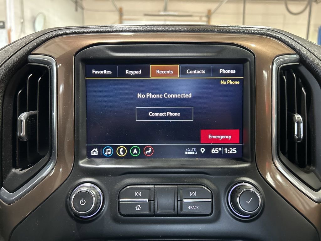 Used 2019 Chevrolet Silverado 1500 High Country w/ Z71 Off-Road Package AWD/4WD image 34