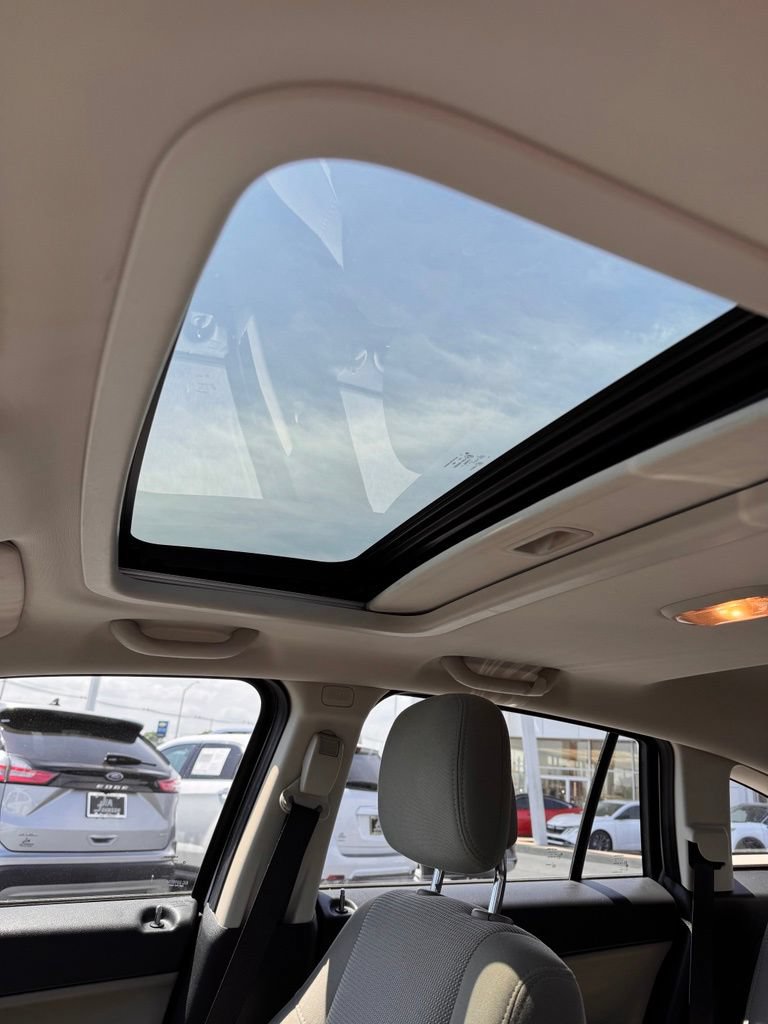 Used 2011 Dodge Caliber Mainstreet FWD image 16