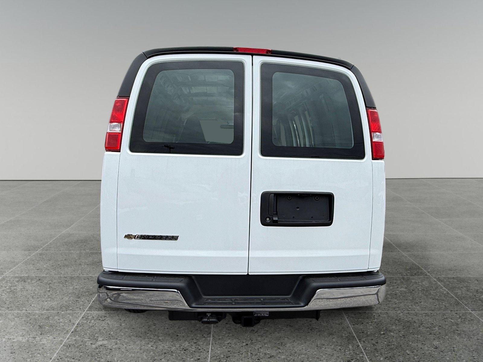New 2026 Chevrolet Express 2500 w/ Driver Convenience Package RWD image 4