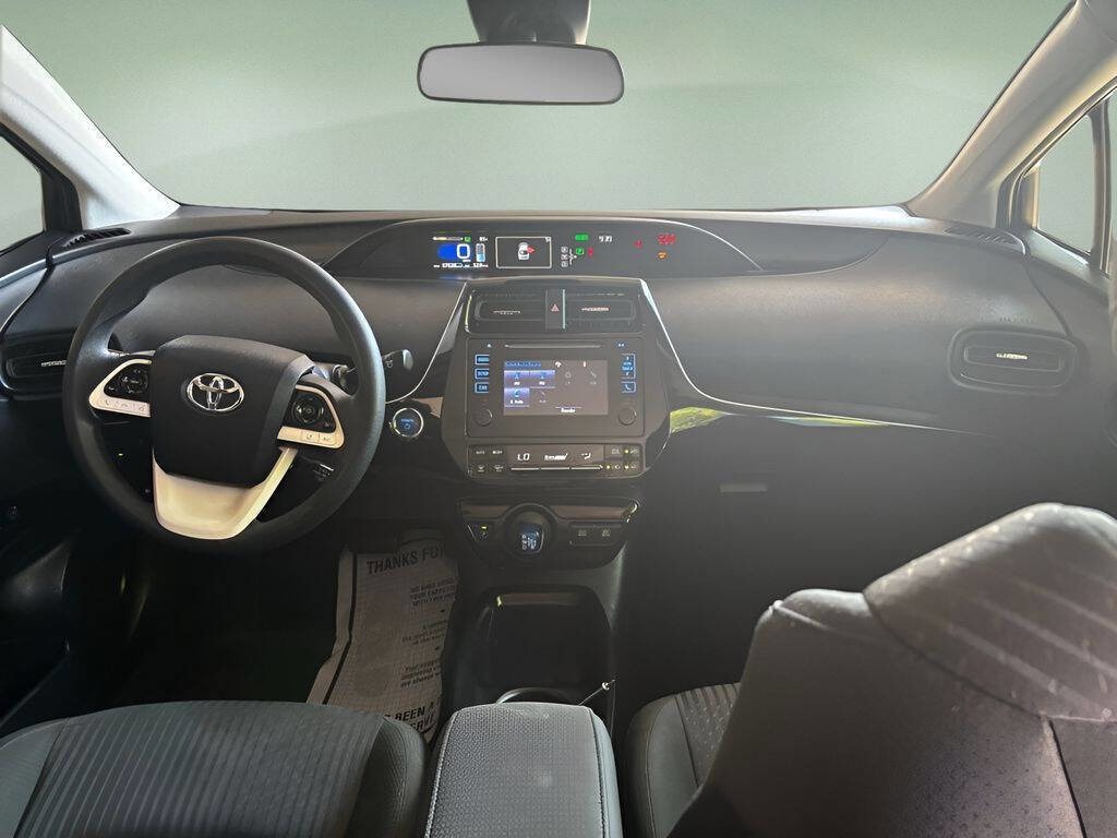 Used 2017 Toyota Prius Two w/ Carpet Mat Package image 22