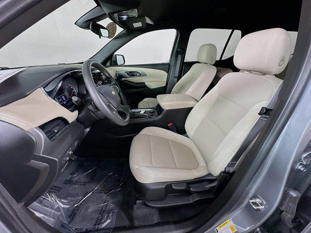 Used 2023 Chevrolet Traverse LS w/ Safety Package FWD image 28