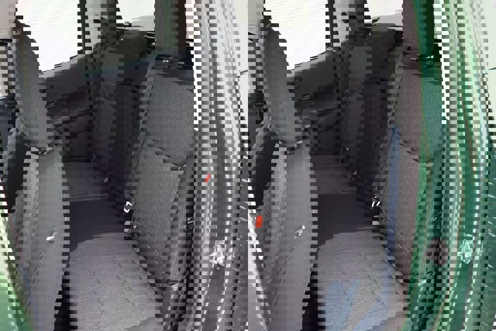 Used 2025 Ford Maverick XLT w/ Black Appearance Package image 15