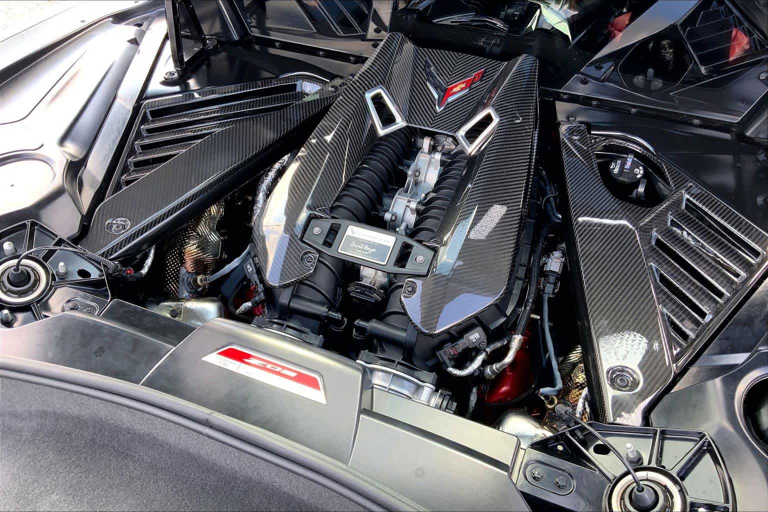Used 2025 Chevrolet Corvette Z06 w/ Z07 Performance Package RWD image 31
