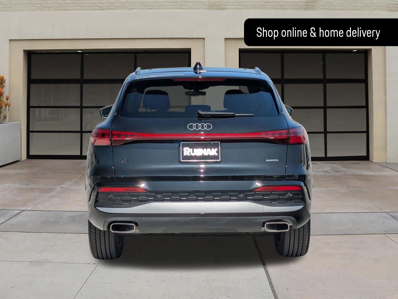 Used 2025 Audi Q5 Premium w/ Convenience Package image 5