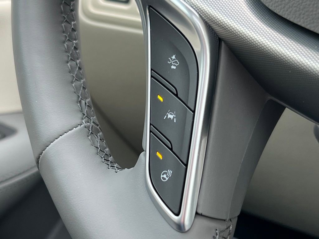 New 2026 Cadillac XT5 Premium Luxury w/ LPO, Floor Liner Package image 34