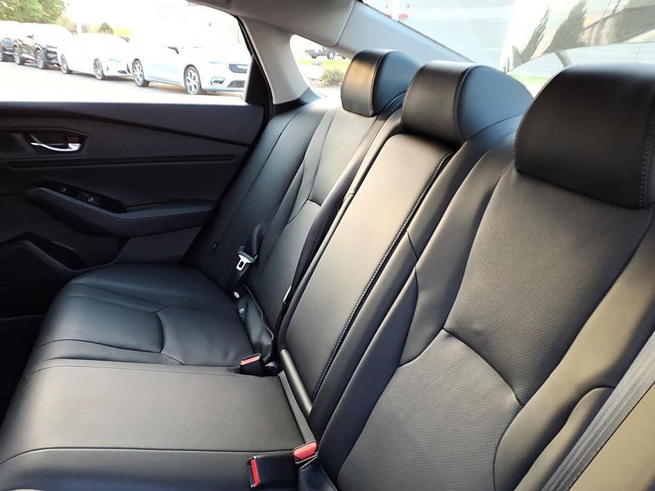 Certified 2023 Honda Accord Touring image 19