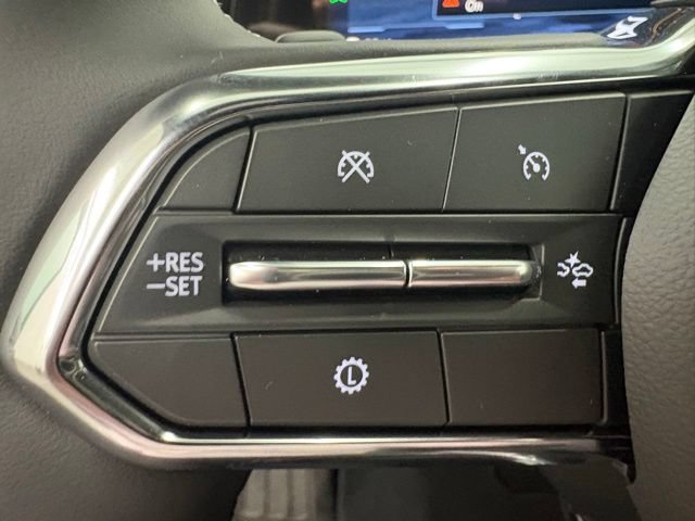 New 2026 Chevrolet Traverse LT w/ Midnight/Sport Edition FWD image 16