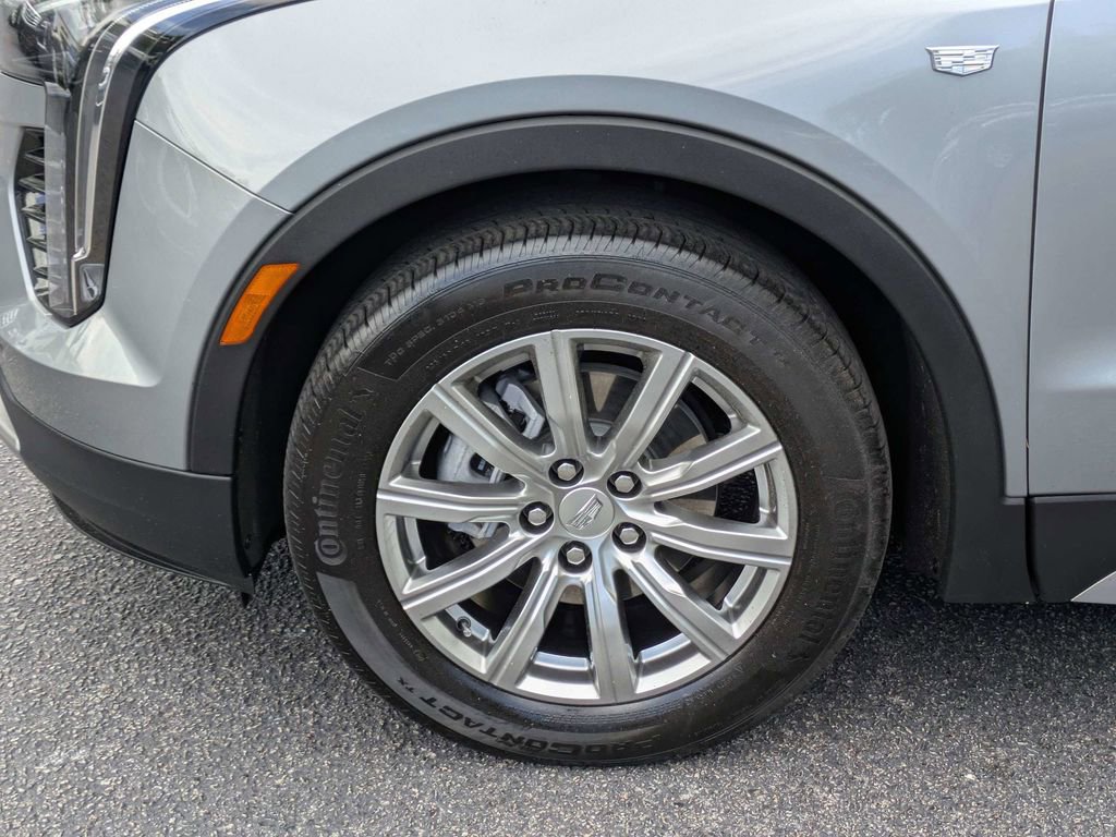 Certified 2023 Cadillac XT4 Premium Luxury w/ Technology Package FWD image 13