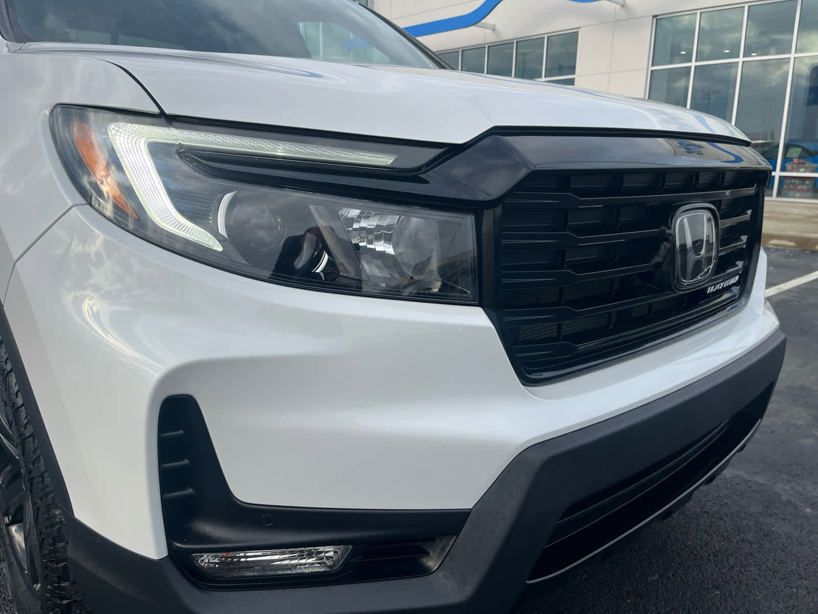 Certified 2023 Honda Ridgeline Black Edition image 18