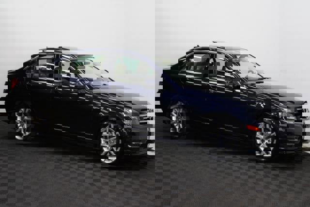 Used 2014 Mercedes-Benz C 300 4MATIC Sedan image 1