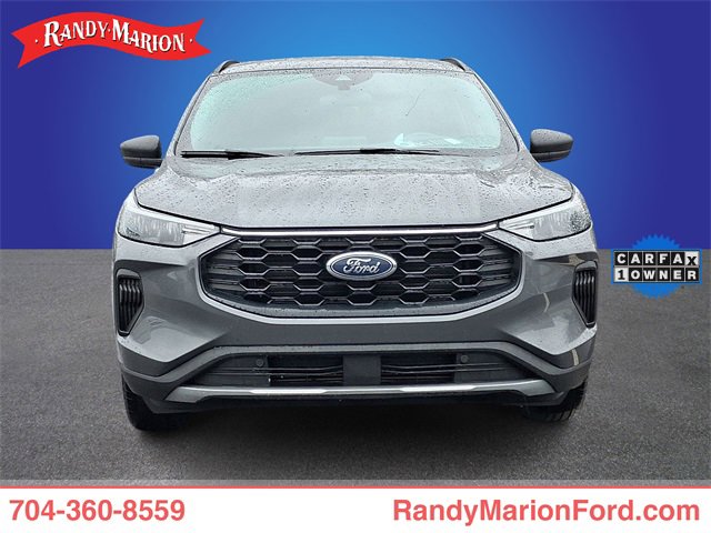 Used 2025 Ford Escape ST-Line image 2