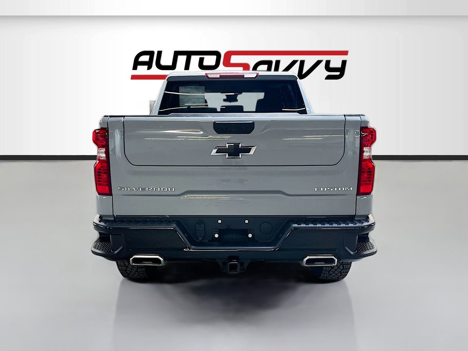 Used 2025 Chevrolet Silverado 1500 Custom Trail Boss AWD/4WD image 6