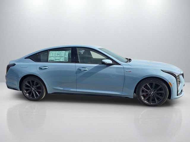 New 2026 Cadillac CT5 V image 4