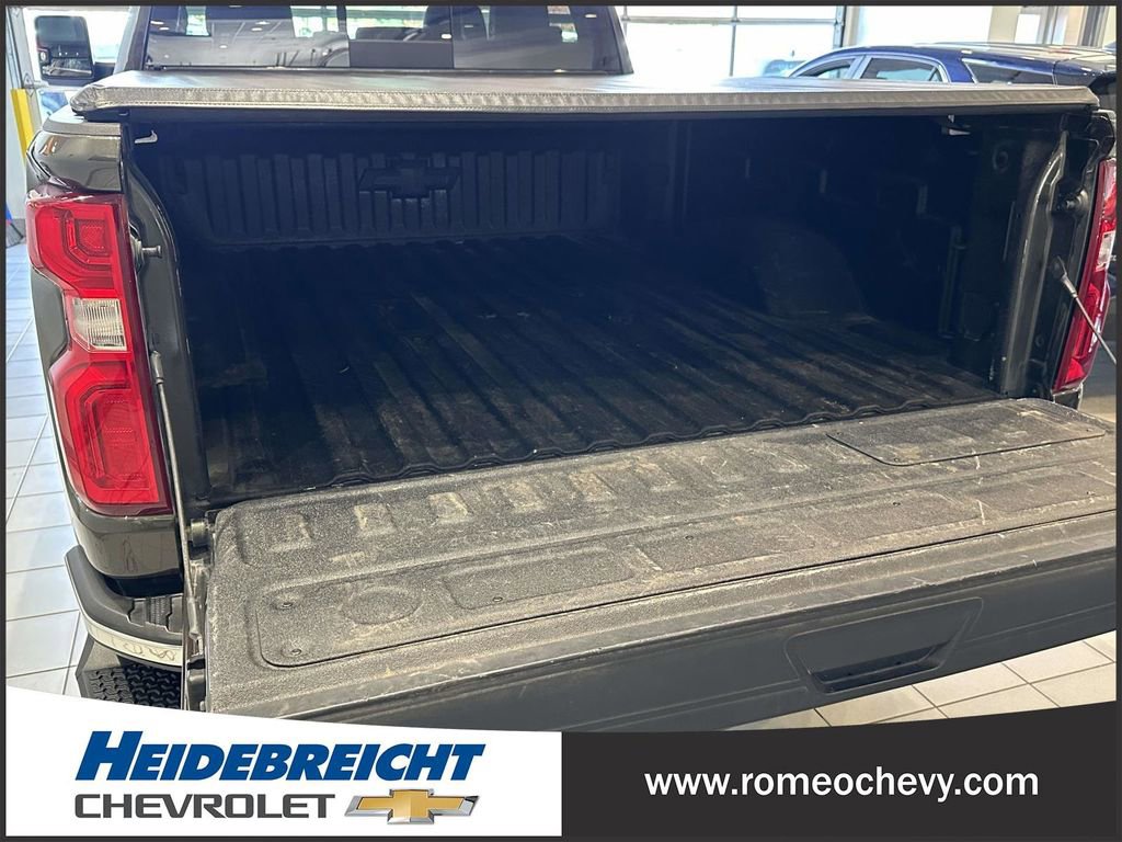Used 2022 Chevrolet Silverado 2500 LTZ image 14