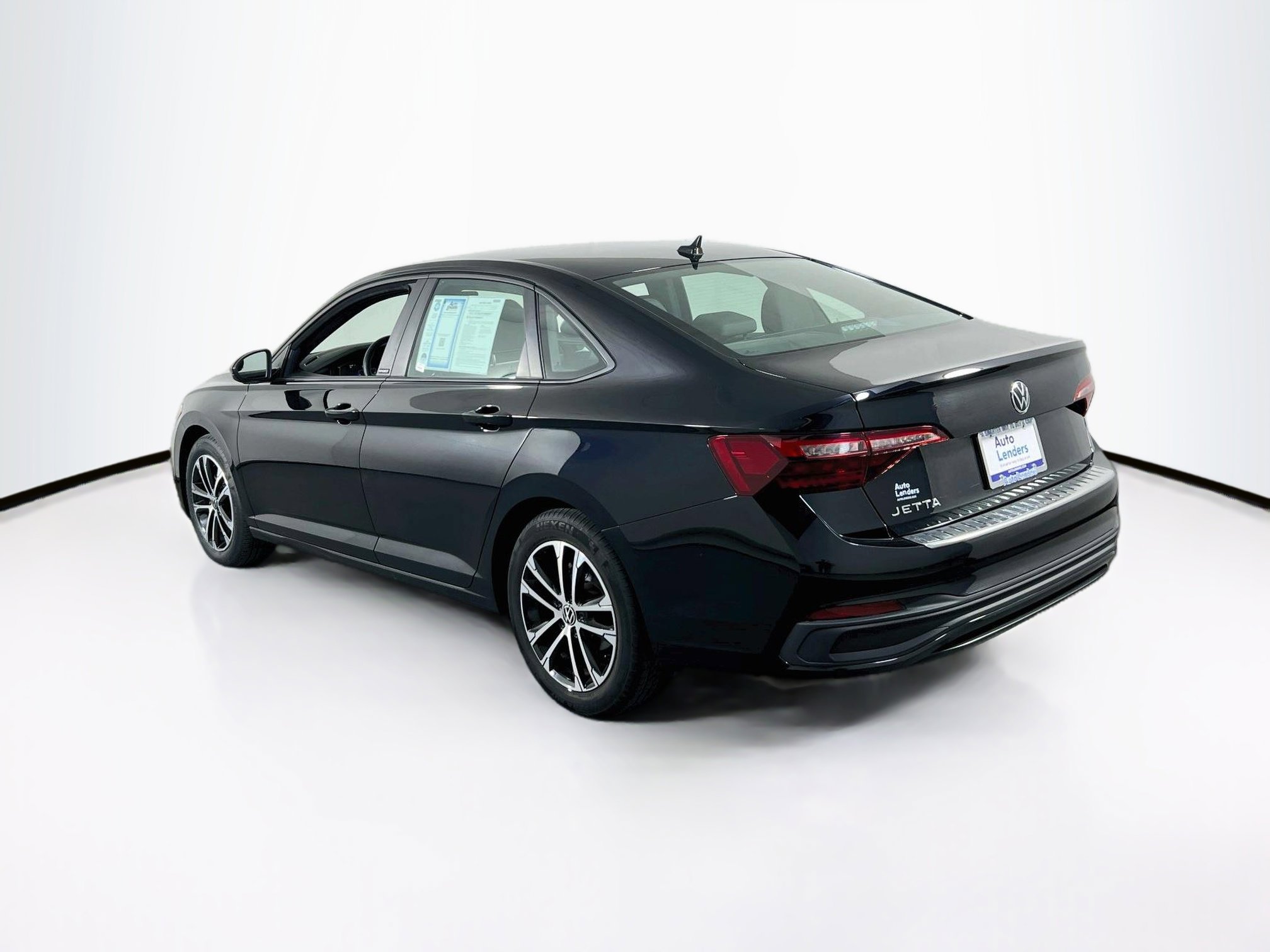 Used 2024 Volkswagen Jetta Sport FWD image 7
