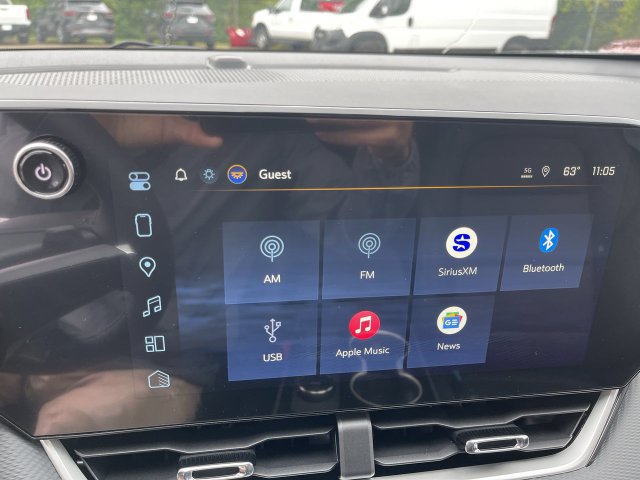 New 2027 Chevrolet Equinox LT w/ Convenience Package II AWD/4WD image 16