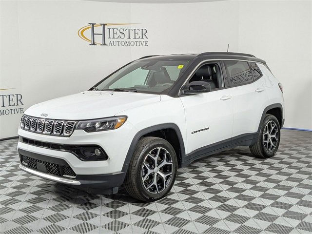 Used 2024 Jeep Compass Limited image 3