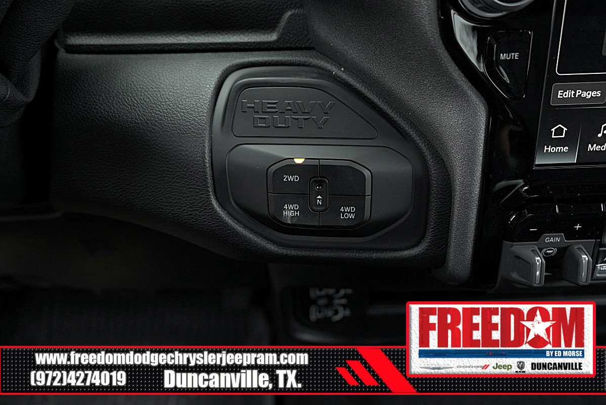 New 2025 RAM 2500 Tradesman image 28