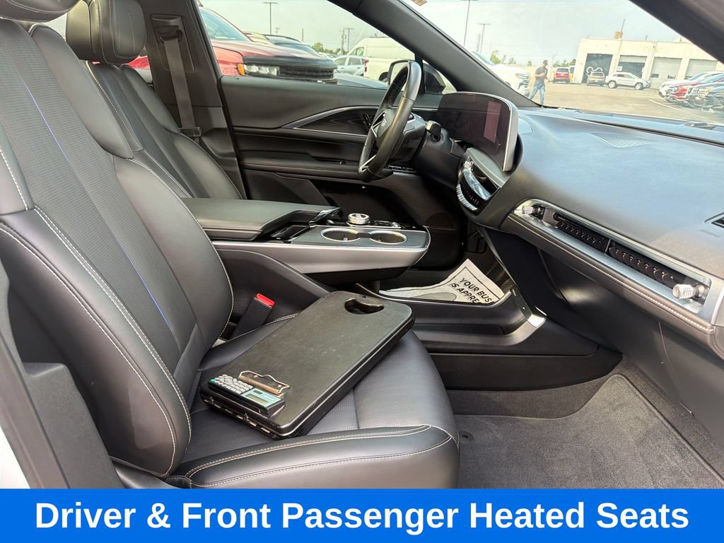 Used 2024 Cadillac Lyriq Sport AWD/4WD image 24