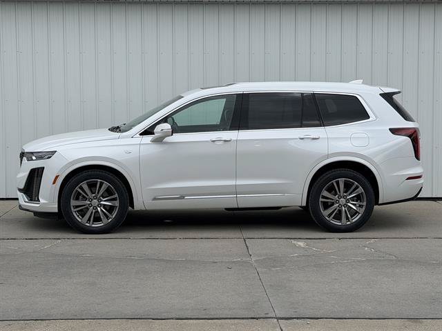 Used 2024 Cadillac XT6 Premium Luxury AWD/4WD image 11