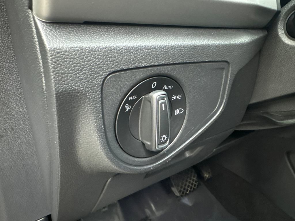 Used 2022 Volkswagen Atlas SE w/ Panoramic Sunroof Package FWD image 59