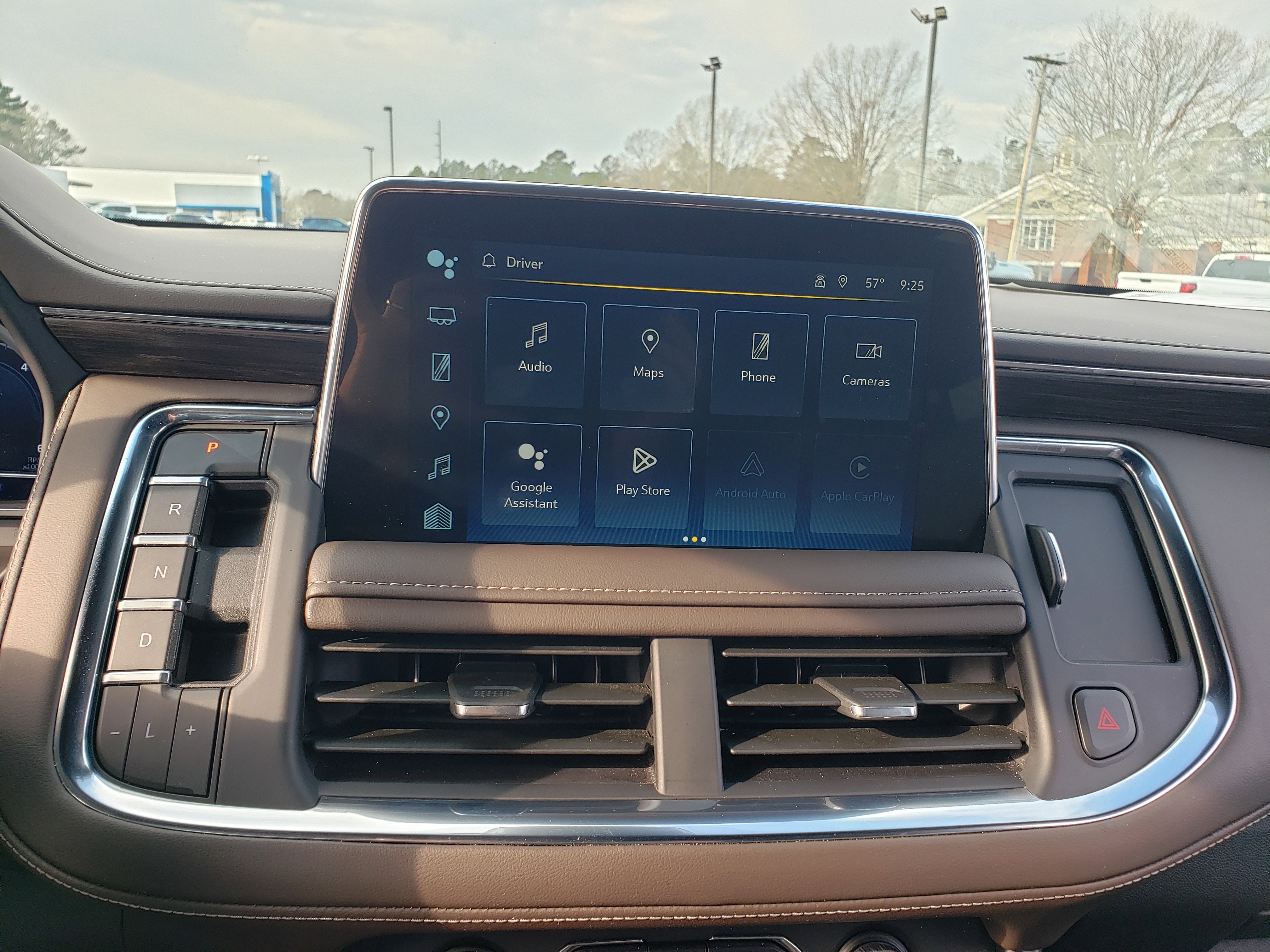 Used 2024 Chevrolet Tahoe LT w/ Luxury Package image 20