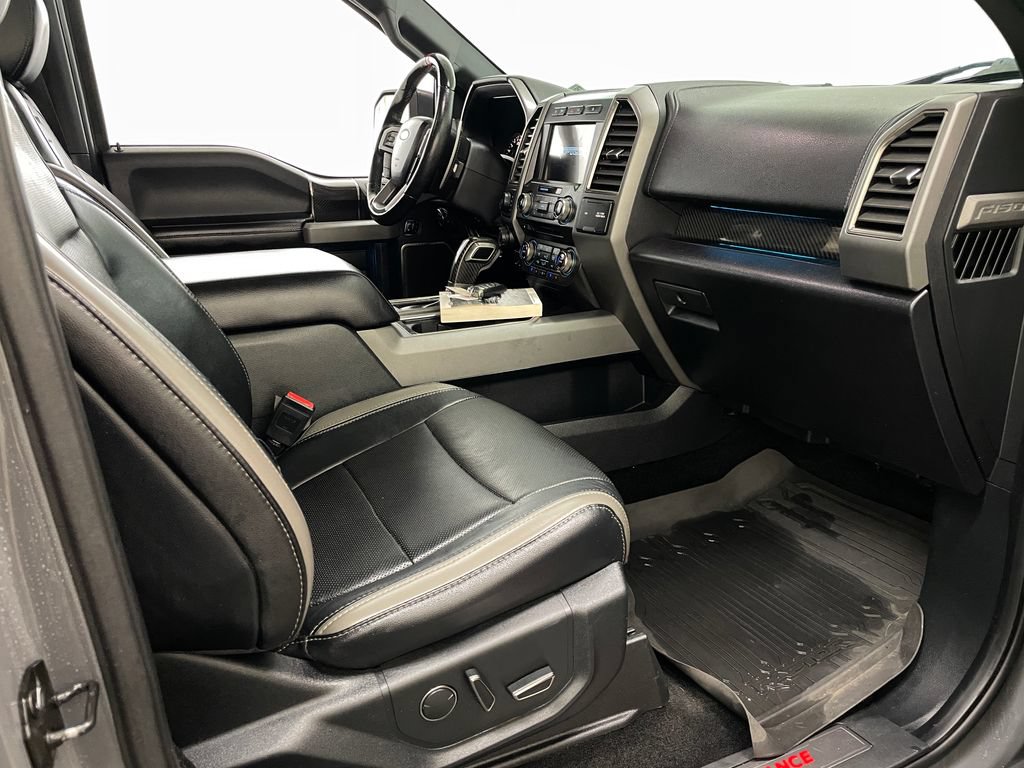 Used 2018 Ford F150 Raptor w/ Equipment Group 802A Luxury AWD/4WD image 41