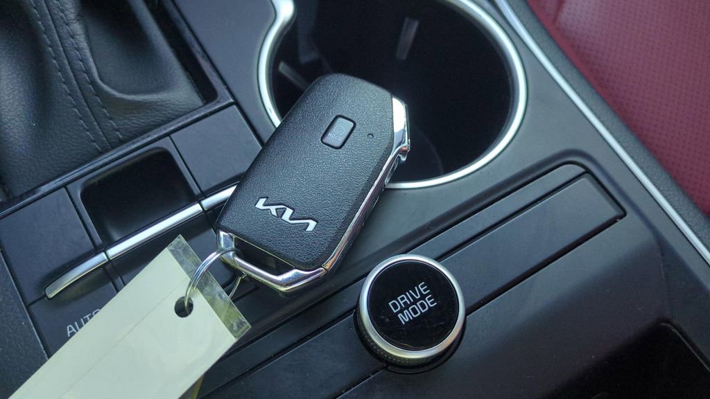 Used 2023 Kia K5 GT-Line image 24