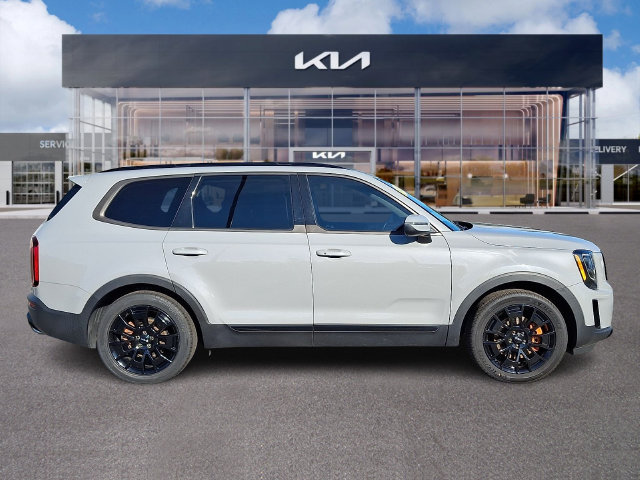 Used 2022 Kia Telluride EX w/ EX Premium Package AWD/4WD image 7