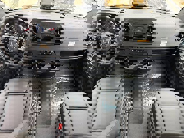 New 2026 Mercedes-Benz Sprinter 2500 image 4