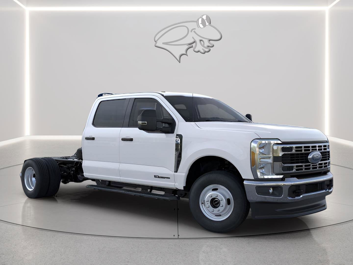New 2026 Ford F350 XL w/ XL Chrome Package image 8