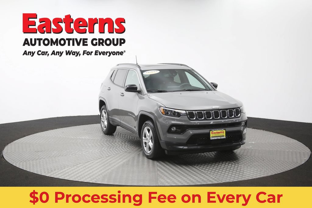 Used 2023 Jeep Compass Latitude w/ Sun and Sound Group AWD/4WD image 52