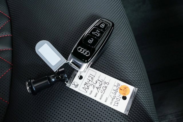 New 2026 Audi SQ8 Prestige image 37