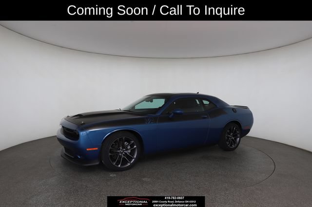 Used 2023 Dodge Challenger R/T w/ T/A Package RWD image 4
