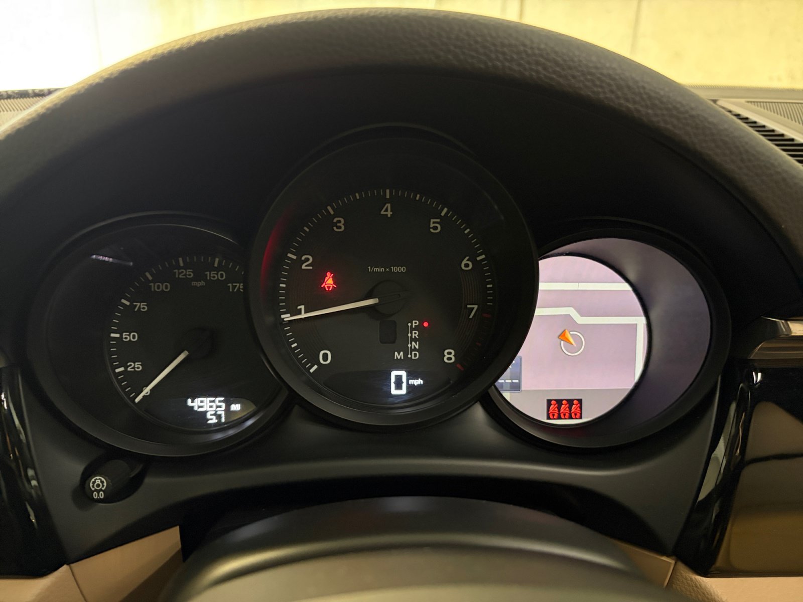 Certified 2026 Porsche Macan AWD/4WD image 6