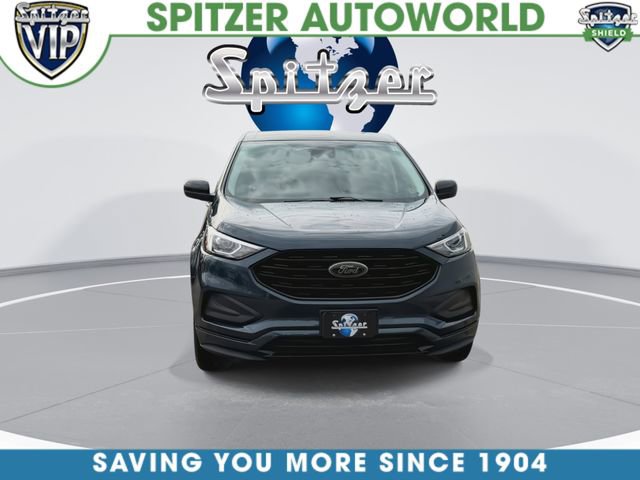 Used 2024 Ford Edge SE w/ Black Appearance Package image 4