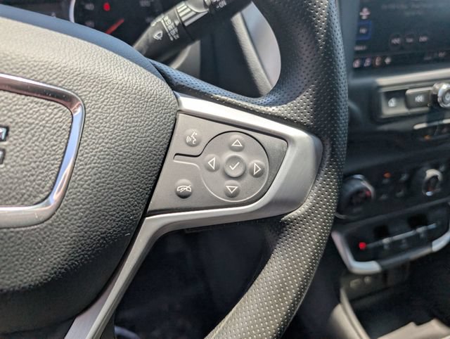 Used 2022 GMC Terrain SLE w/ Driver Convenience Package FWD image 18