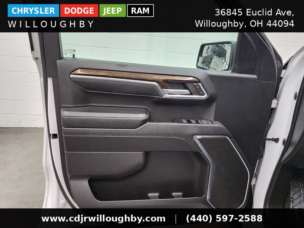 Used 2023 GMC Sierra 1500 Elevation AWD/4WD image 11