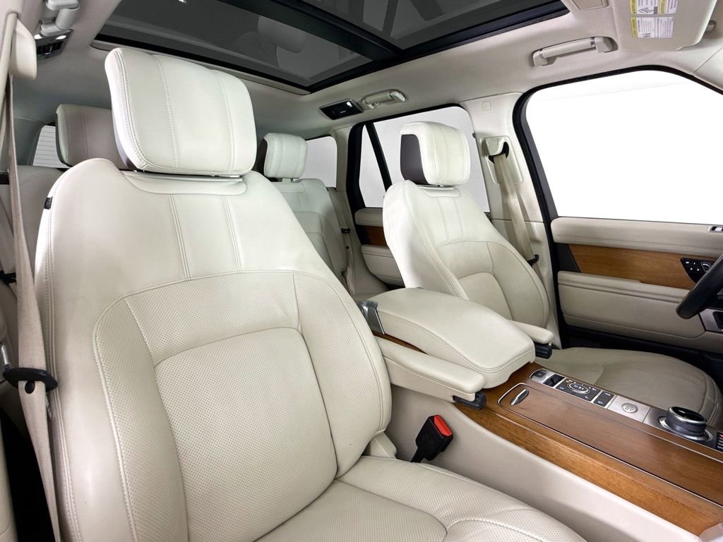 Used 2021 Land Rover Range Rover Westminster Edition image 14