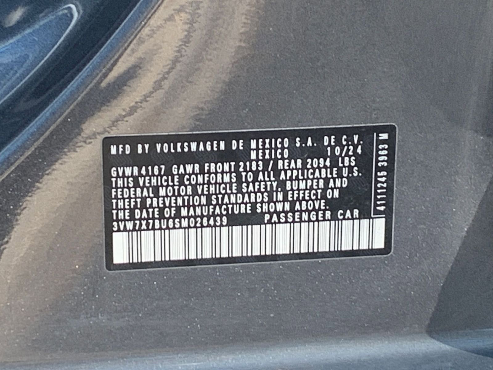 Used 2025 Volkswagen Jetta SE image 10