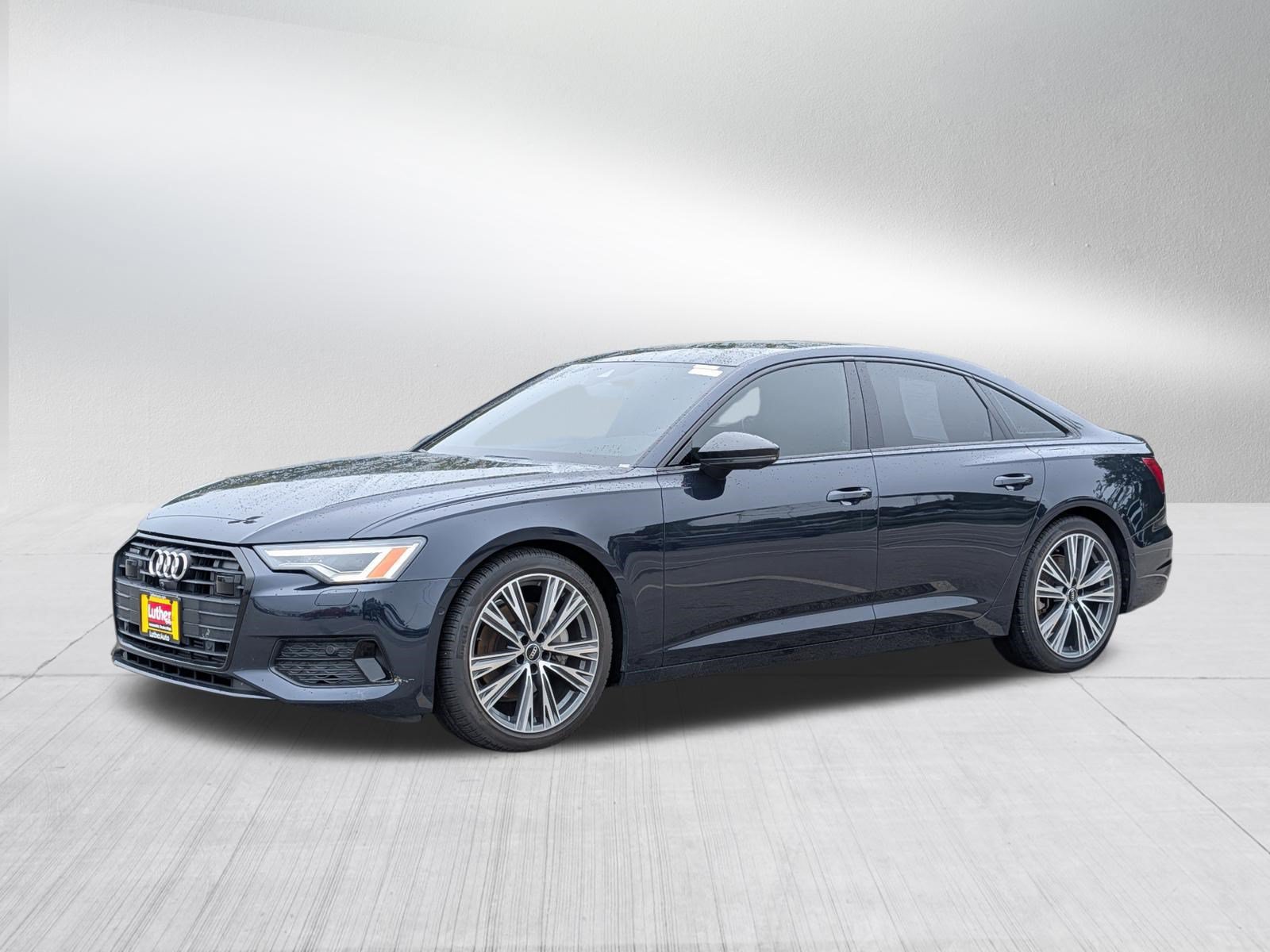Used 2021 Audi A6 Premium Plus w/ Premium Plus Package AWD/4WD image 3