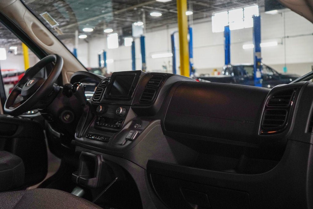 Used 2025 RAM ProMaster 1500 w/ Convenience Group FWD image 12